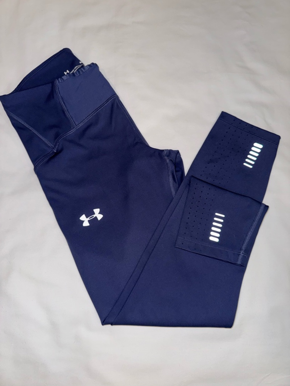 Under Armour Women’s Navy Blue Performance Leggings
